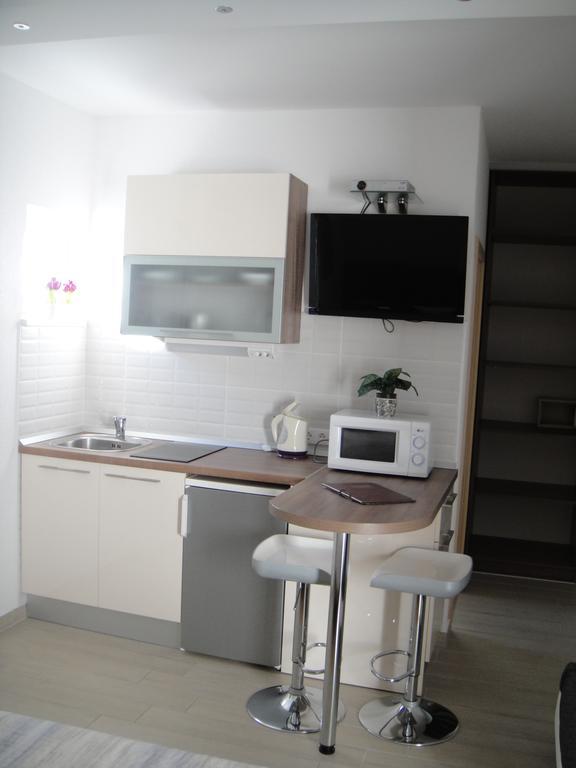 Luxury Apartments Villa Tea โตรกีร์ ภายนอก รูปภาพ